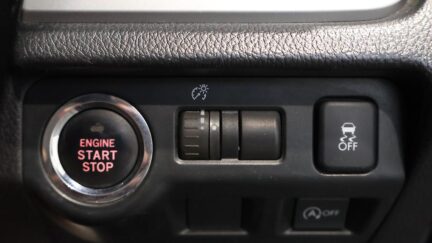 2013 Subaru Xv 2.0i-L Eyesight AWD image 330430