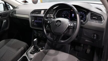 2018 Volkswagen Tiguan ALLSPACE TSI CL 4M 2 image 328207