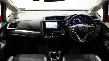 2015 Honda Fit Hybrid L-Package image 327793