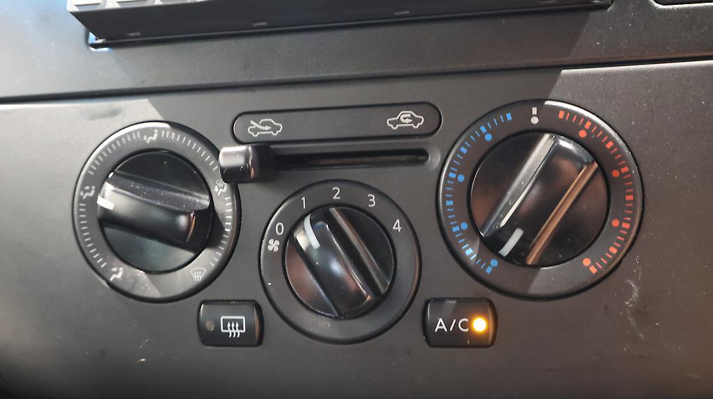 2012 Nissan Tiida LATIO image 327515