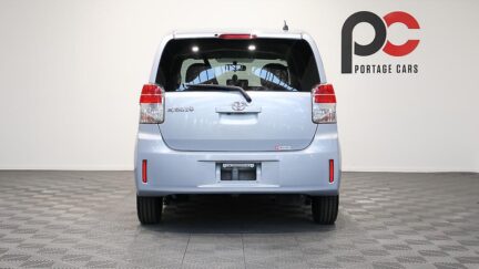 2013 Toyota Spade X – Power Sliding Door easy access image 328114