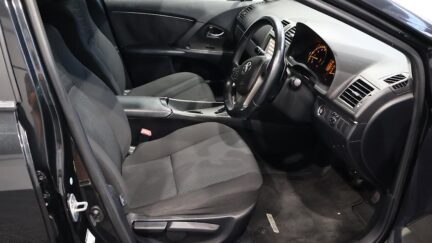 2012 Toyota Avensis Wagon Xi, Push Start, Paddle Shift image 328810