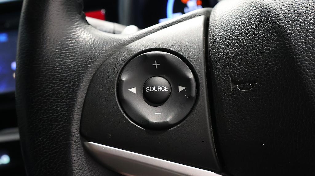 2013 Honda Fit Hybrid S-Package image 328190