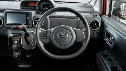 2012 Toyota Spade F Model – Push Button Start image 329703