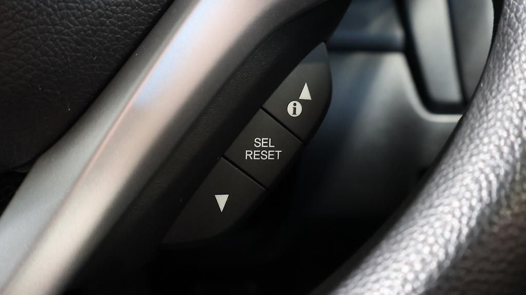 2013 Honda Fit Black Alloy Wheels image 330682