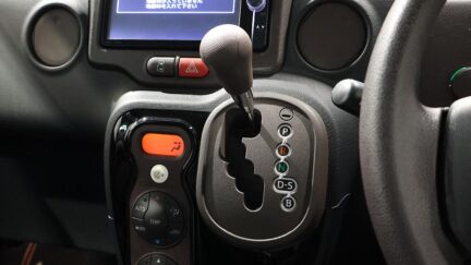 2013 Toyota Spade F Model image 336037