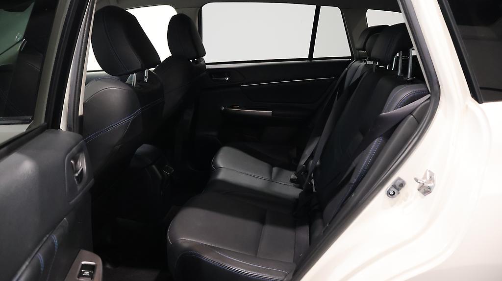 2015 Subaru Levorg 1.6GT-S Eyesight AWD image 335699