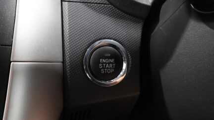 2012 Toyota Auris image 330837