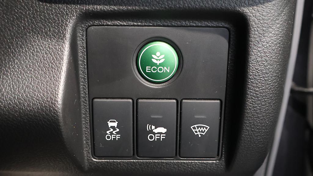 2015 Honda Vezel Hybrid X image 331693