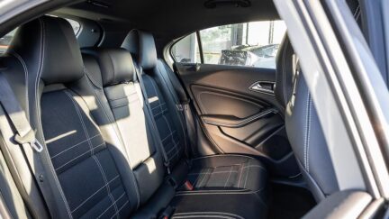 2014 Mercedes-benz A 180 Super Low KMS, Half Leather image 333450