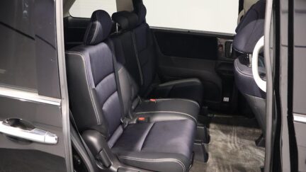2015 Honda Odyssey Absolute Advance image 333657