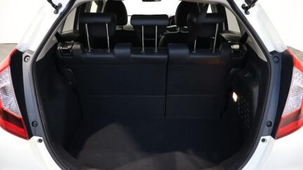 2014 Honda Fit Hybrid L Package image 335960