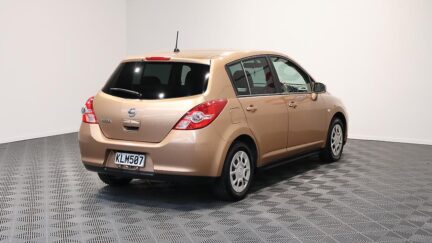 2009 Nissan Tiida image 332430