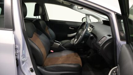 2012 Toyota Prius G Model image 335816