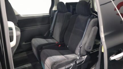 2013 Toyota Vellfire 2.4Z image 335526