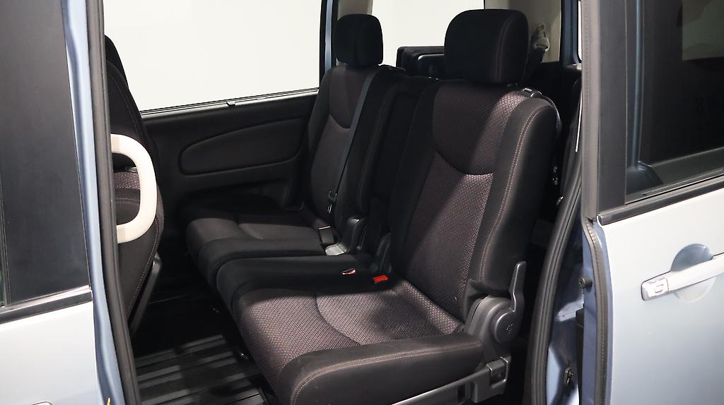 2013 Nissan Serena image 335791