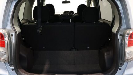 2013 Toyota Spade F Model image 336026