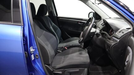 2015 Suzuki Swift RS 5 Speed Manual image 332037