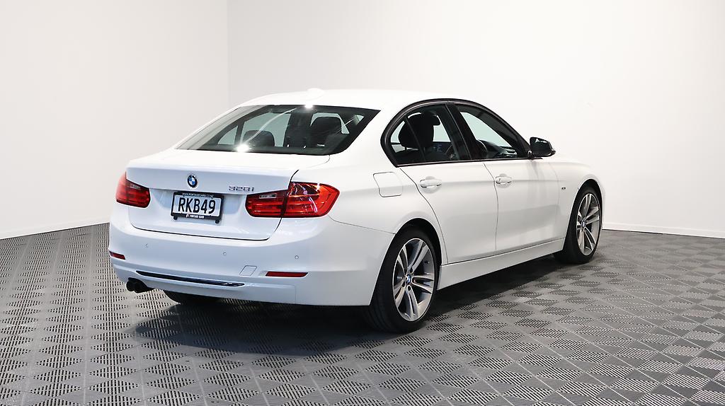 2012 Bmw 328i Sport image 332071