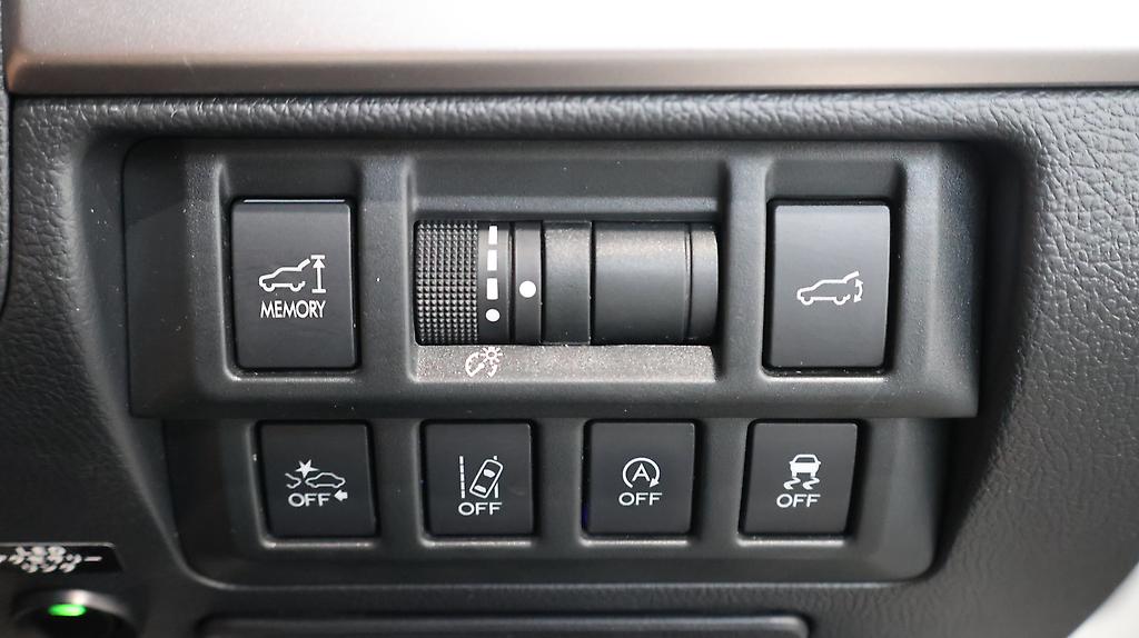 2014 Subaru Outback Limited AWD image 331910