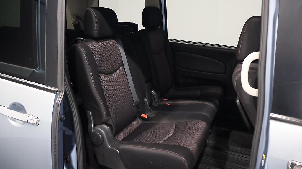 2013 Nissan Serena image 335793