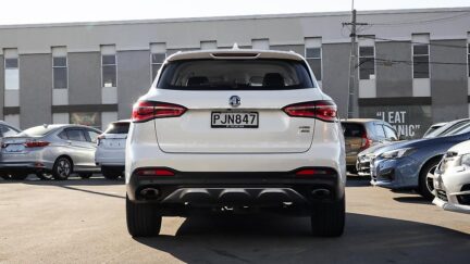 2022 Mg Hs 2.0PT/4WD/6AT EXCITE NZ NEW image 333221