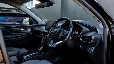 2021 Hyundai Santa Fe TM 2.5P/4WD/6AT NZ NEW / TINTS image 332465
