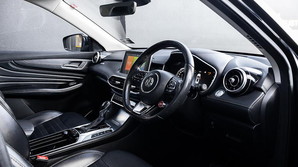 2022 Mg Hs 2.0PT/4WD/6AT Essence NZ New image 334331