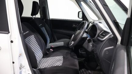 2015 Suzuki Solio Black ＆ White image 335881