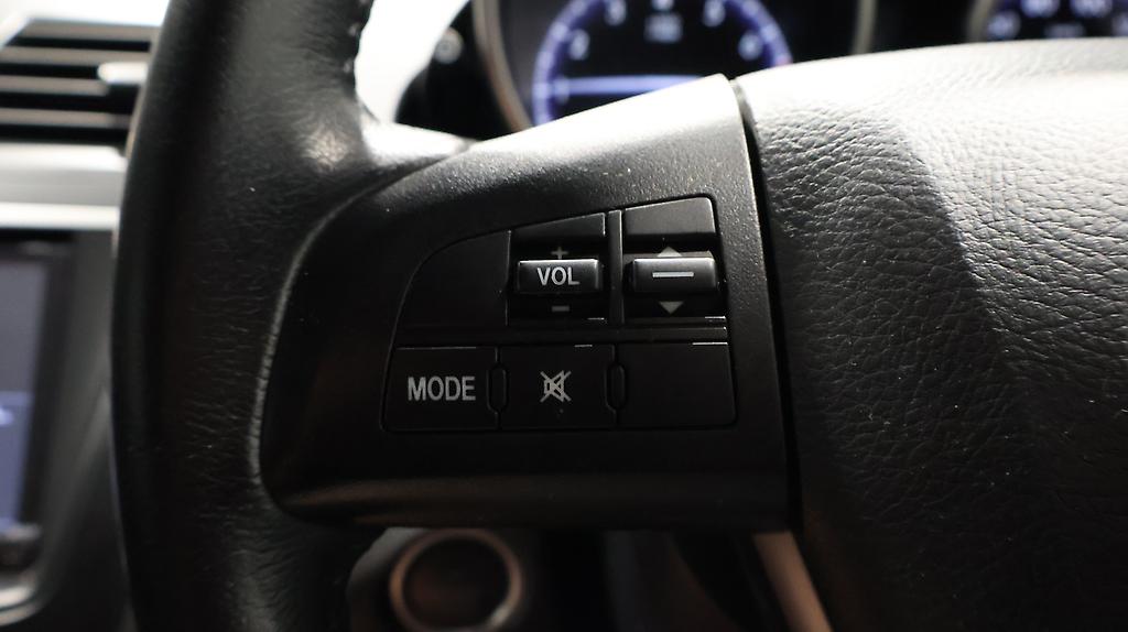 2013 Mazda Axela Sports 15S Sport Edition image 331932
