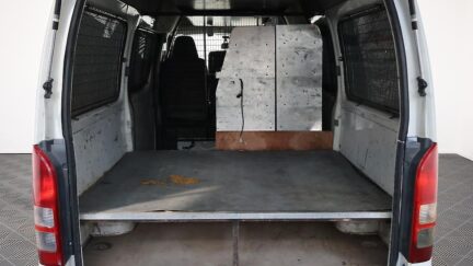2009 Toyota Hiace 5 Door High Roof –  Roof Racks image 331072