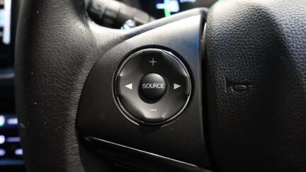 2015 Honda Vezel Hybrid X image 331694