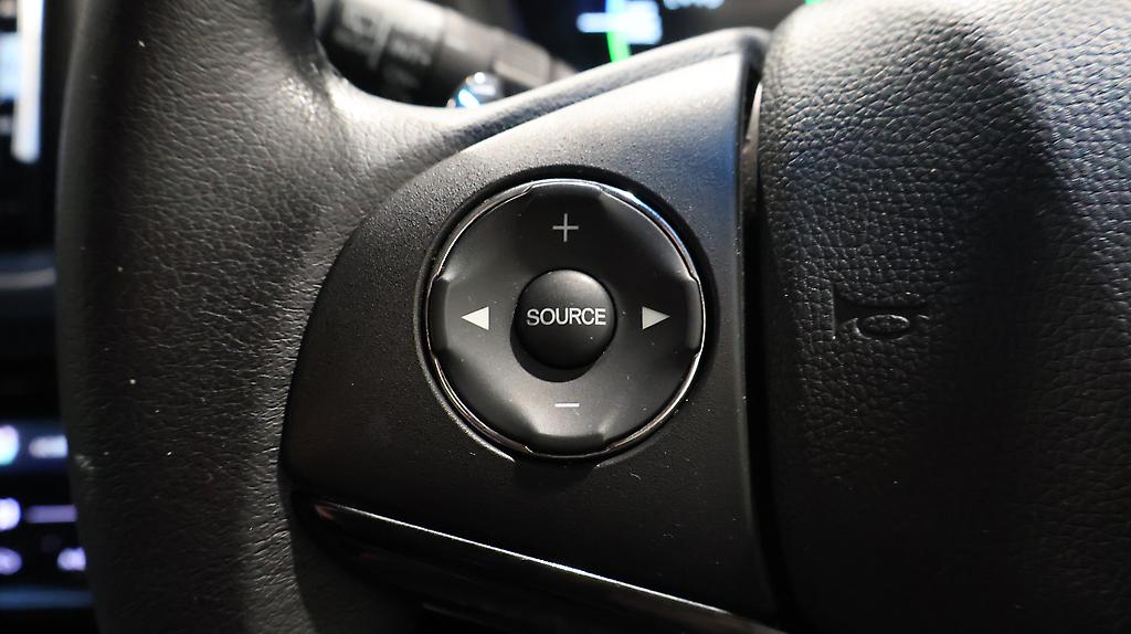 2015 Honda Vezel Hybrid X image 331694