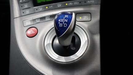 2013 Toyota Prius S Model / Push Start / Reversing Camera image 335124