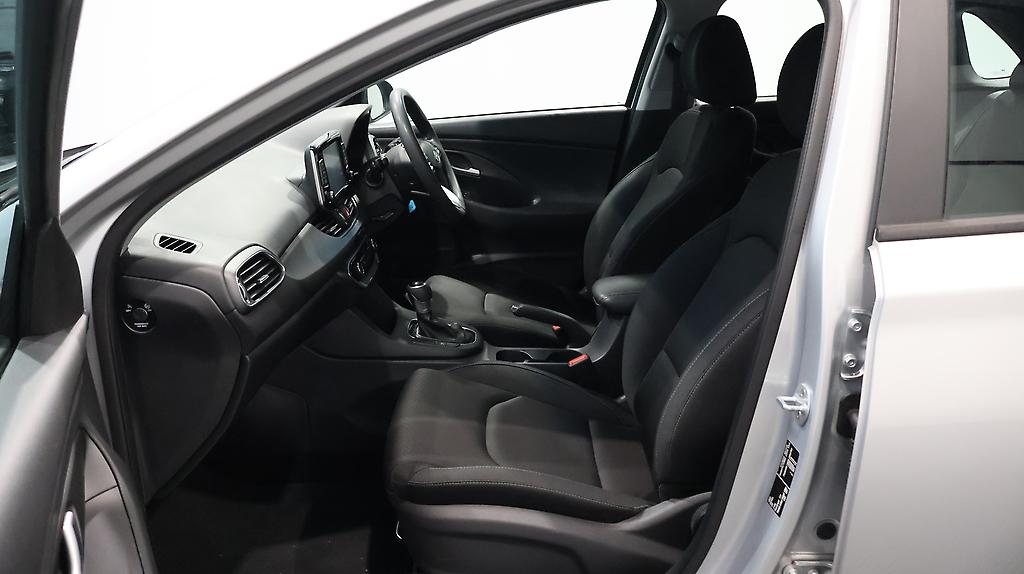 2019 Hyundai I30 PD 1.6 1.6P/6AT image 349296