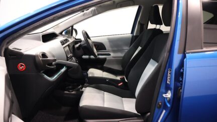 2012 Toyota Aqua S model with Alloys Push Start & Reverse Camera image 336005