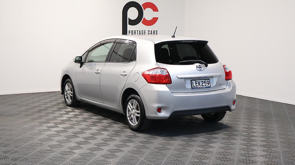 2012 Toyota Auris image 330822