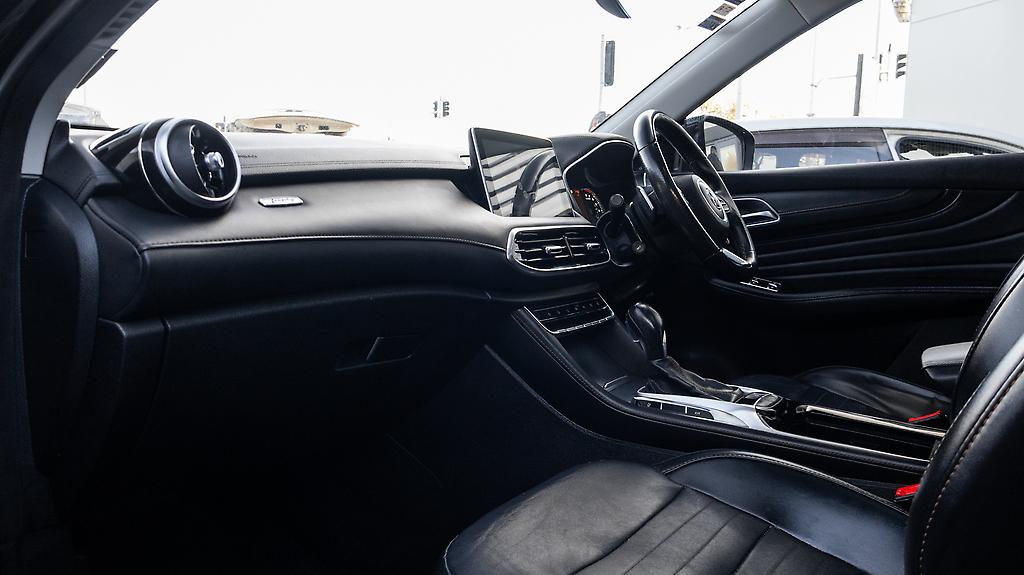 2022 Mg Hs 2.0PT/4WD/6AT Essence NZ New image 332890