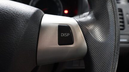 2012 Toyota Auris image 330838