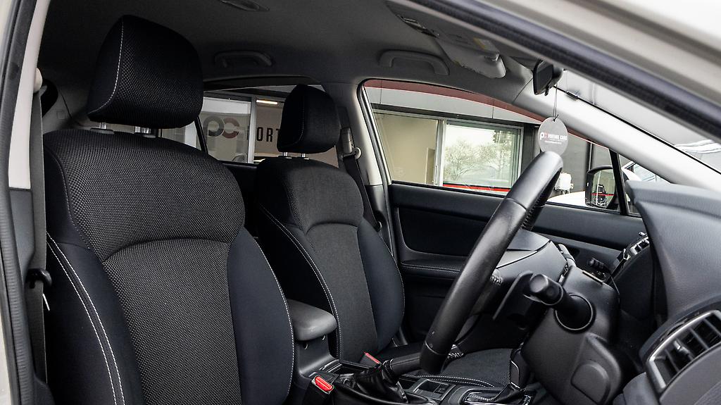 2014 Subaru Xv 2.0i -L Eyesight AWD image 335615