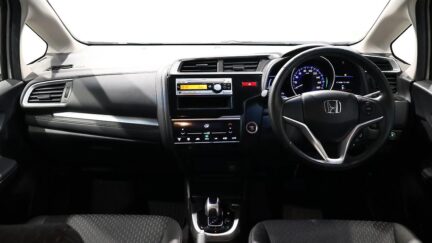 2014 Honda Fit Hybrid L Package image 335965