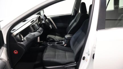 2014 Toyota Rav4 GX 2.5P SUV 6A image 331404