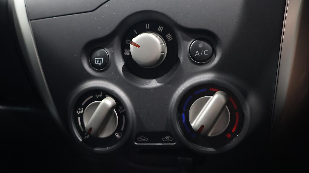 2016 Nissan Note X Model, Low KMS image 332600