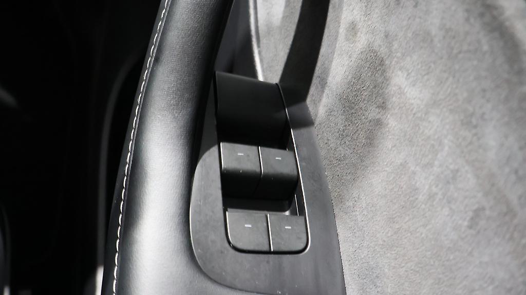 2022 Tesla Model Y REAR WHEEL DRIVE 60K image 333921