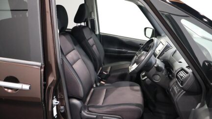 2016 Nissan Serena Hybrid Highway Star image 332294