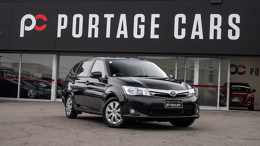 2013 Toyota Corolla Fielder Hybrid F Push start image 331200