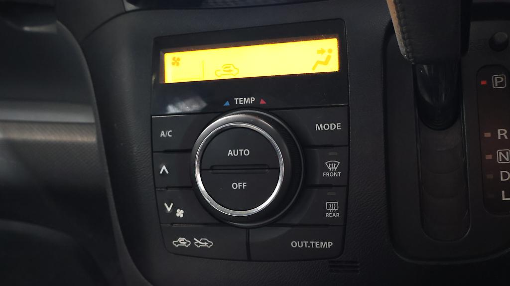 2015 Suzuki Solio Black ＆ White image 335885