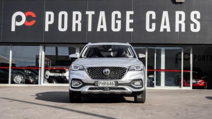 2022 Mg Hs 2.0PT/4WD/6AT Essence NZ New Low kms image 331508