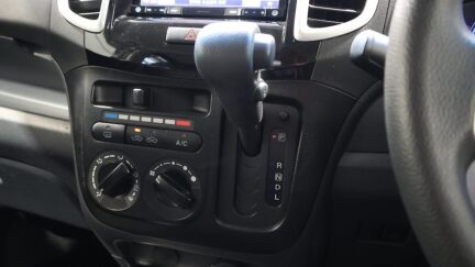 2015 Suzuki Solio G Limited image 335949