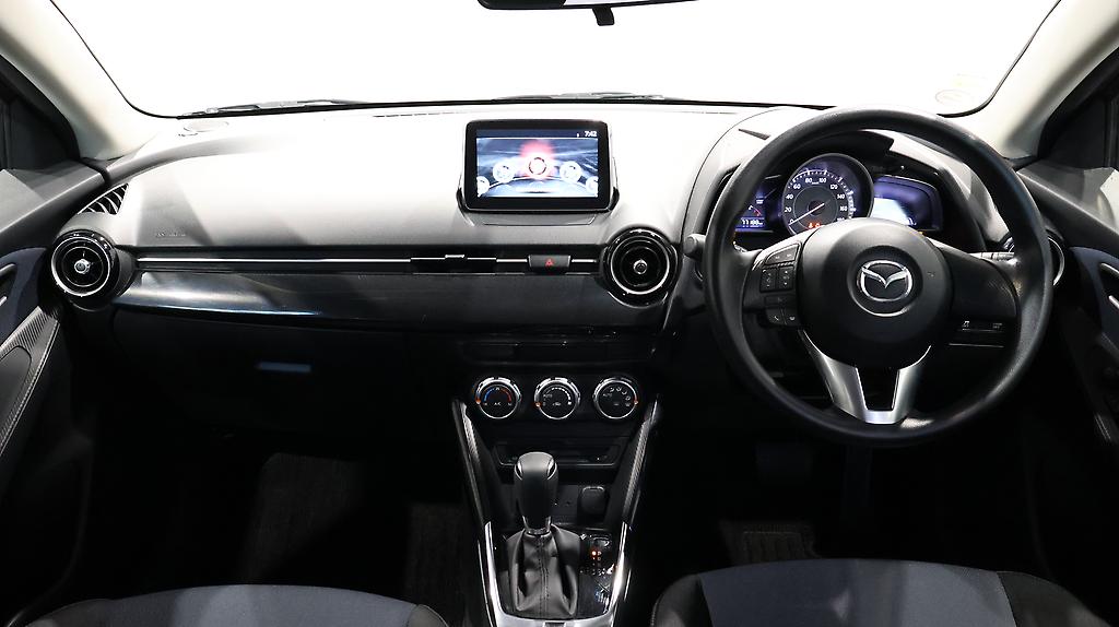 2015 Mazda Demio 13S image 331232